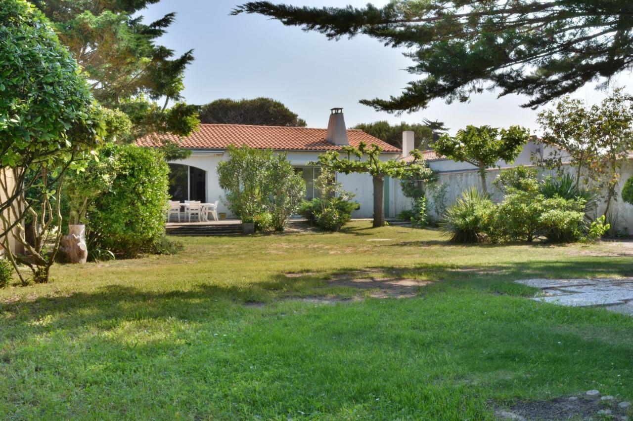 Holiday home Ravissante En Bord De Aux Grenettes Sainte-Marie-de-Re